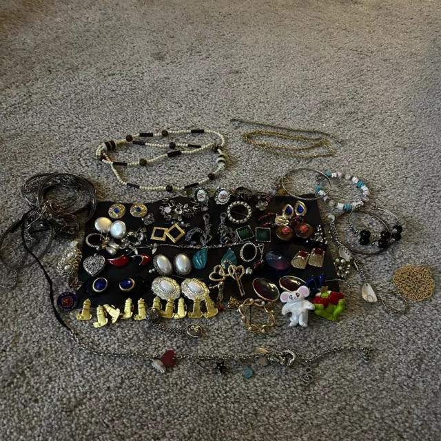 Vintage lot of Estate Jewelry unsearched earrings, bracelets, necklaces, etc