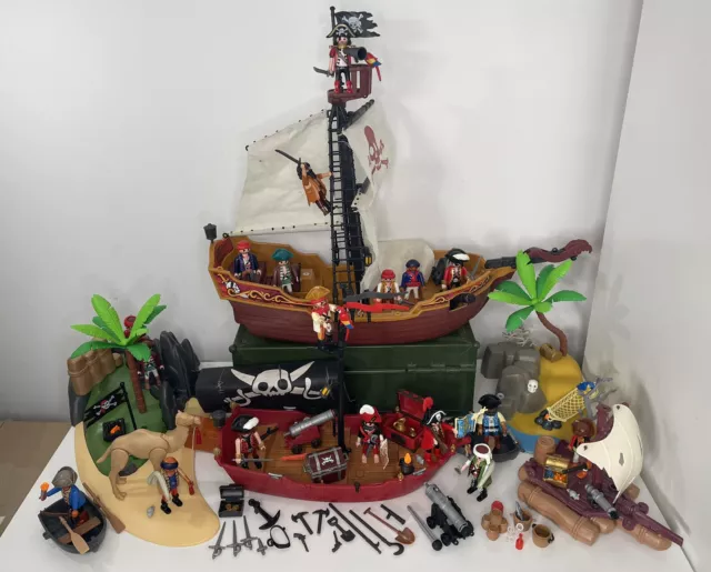 Playmobil 6682 5298 5618 Pirate Ship with Islands and Pirates Bundle