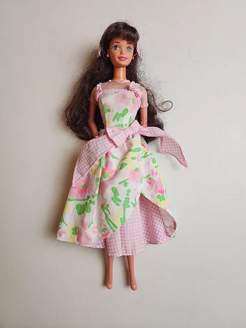 1996 Avon Special Edition Spring Petals Barbie Second in Series 16872 (Brunette)