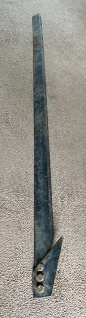 Military Land Rover Defender Snatch Wire Cutter
