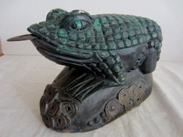 Vintage Wood Carved Toad Biting Coin Oriental Feng Shui Figurine Statue Wealth