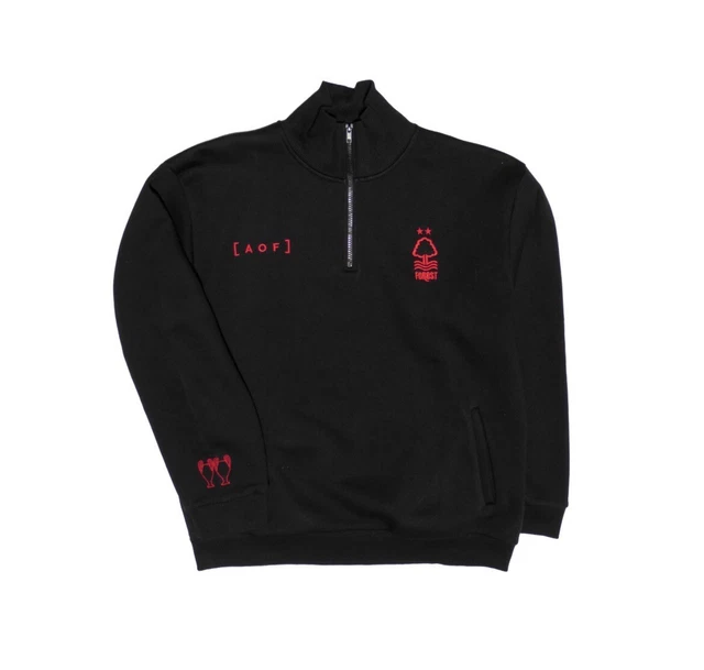 ART OF FOOTBALL Nottingham Forest Black Quarter Zip Sweatshirt Size