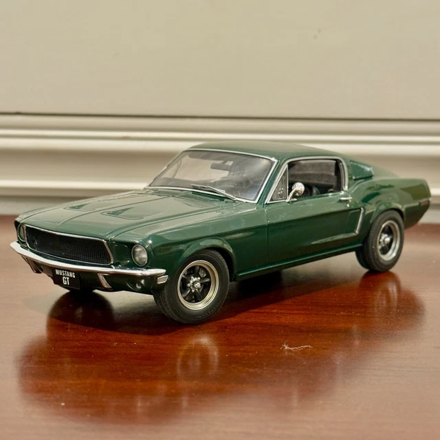 AUTOART MILLENNIUM 1968 Ford Mustang GT 390 Fastback Diecast