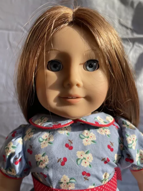 Retired American girl Emily Bennett Pleasant Company