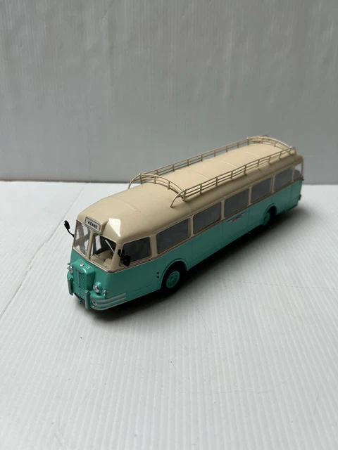 Bus CHAUSSON AP52 1955 avec une échelle de 1/43 conçu par NOREV sur
