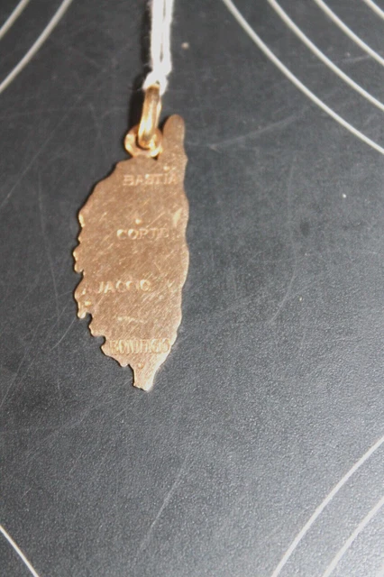 Pendentif Vierge En Or 18 Carats - Tête D'Aigle Style Art Déco 1946, Occasion Excellent État