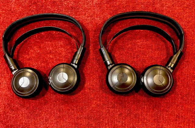 2016 Honda Odyssey Rear Entertainment OEM Wireless Headphones Pair-USED