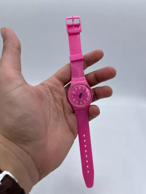 Swatch Watch - GP128 Dragonfruit Swiss Quartz 2009 Pink pre-owned NEW BATTERY