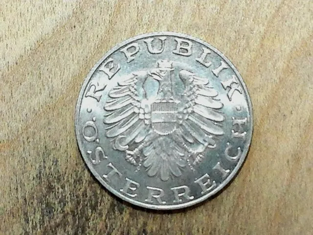 1995 Austria 10 Schilling Republik Osterreich Actual Coin # 1