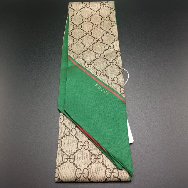Gucci scarf  116/8 cm