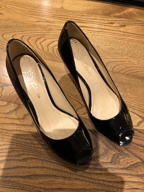 Black patent wedge online court shoes