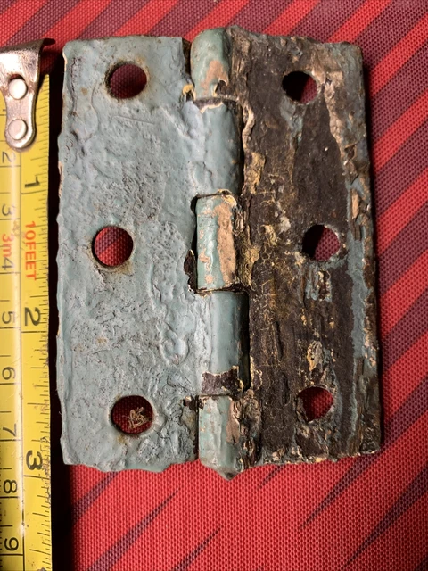 Vintage Authentic Chippy Painted Rusty Barn Shed Door Hinges Salvage 2 Total! 6