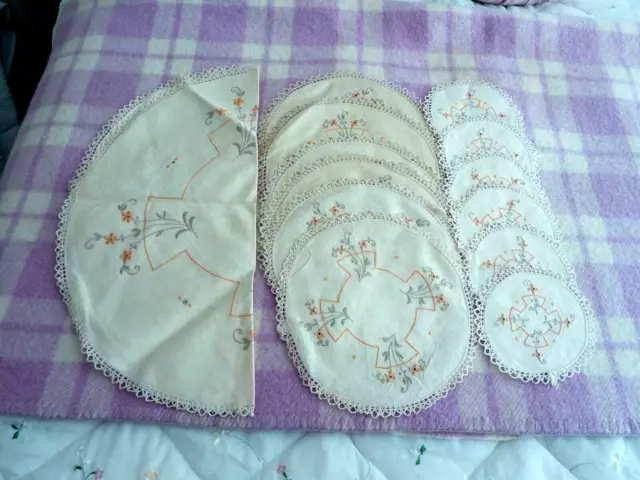 Lovely Set 13 Pieces Vintage Cotton Embroidered Doilies W/Lace Edges