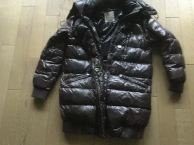 doudoune Moncler femme couleur marron glace TAILLE. 3 