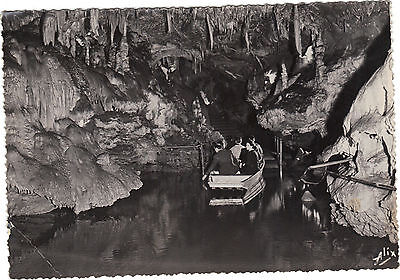 65 - cpsm - BAGNERES DE BIGORRE - Grottes DE Médous - Le débarcadère