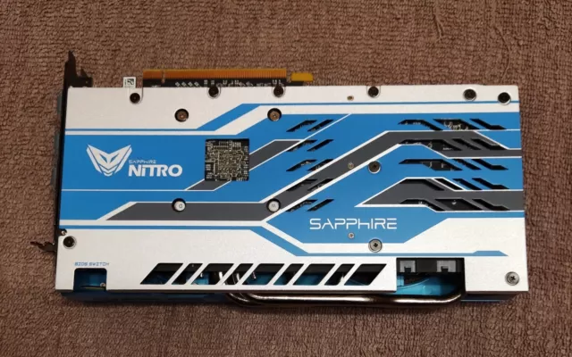 Tarjeta gráfica Radeon Sapphire NITRO RX 590 8 GB GDDR5 PCIe 3 Special Edition 3