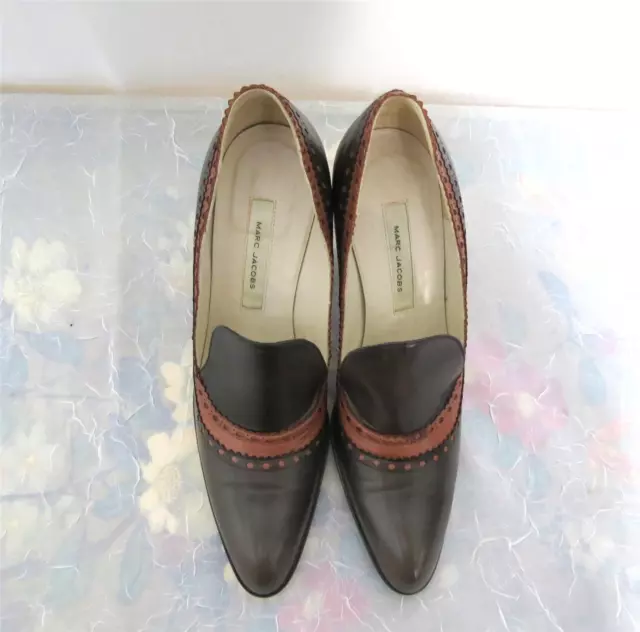 Marc Jacobs two tone brown leather pumps size 38, US 7.5 M 3