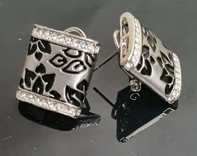 Pair of Rhinestone and Silver Metal Earrings Black Enamel Leaf Design Lever Clip
