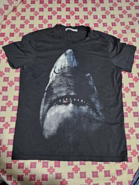 Givenchy Shark Tee “Slim Fit” Mens Size “Large”, Guaranteed Genuine