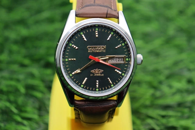 Orologio da uomo Citizen Eco-Drive cinturino in pelle nera BM8240-03E