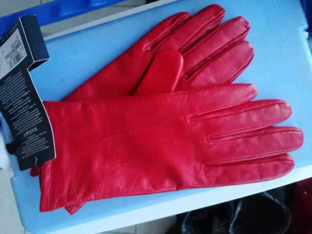 Marks And Spencers Ladies Red Gloves Size Large Bnwts ❤️