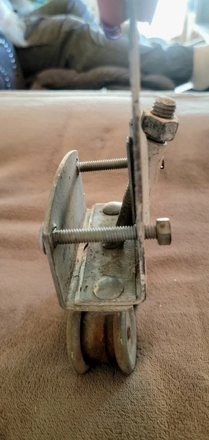 Antique Single Cannonball Barn Door Roller Hanger And Bracket 7
