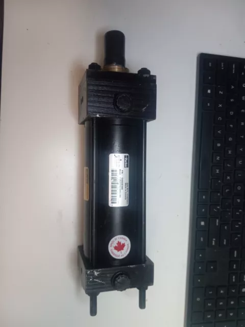Parker 250 psi  P/N 1H00087898 Model # 2.50 CTC2ALU38AC5.000