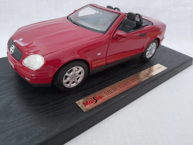 Mercedes-Benz SLK 230 1996 Échelle 1/18 Made in Thailand Maisto Occasion - Collection