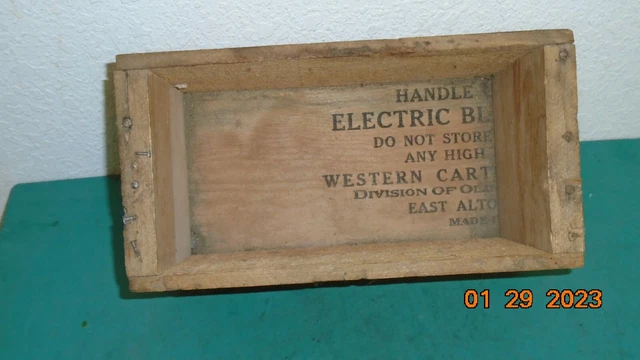 Vintage Western Cartridge Co. Big Inch Blasting Cap Wood Box 5