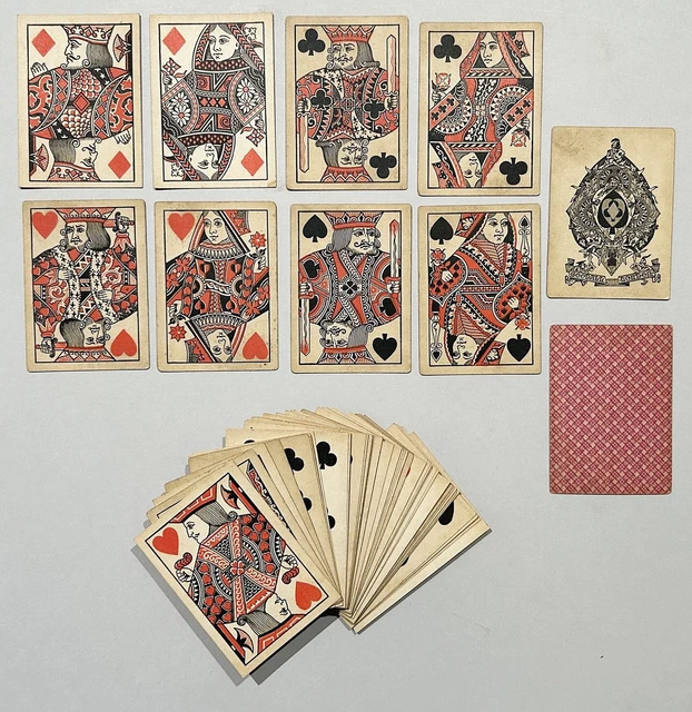 Jeu de Nain Jaune boite de jeux de société ancien mises