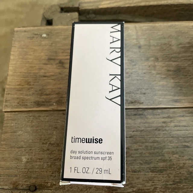 Mary Kay Timewise Day Solution SPF 35, New,  Expired, 1 fl oz.