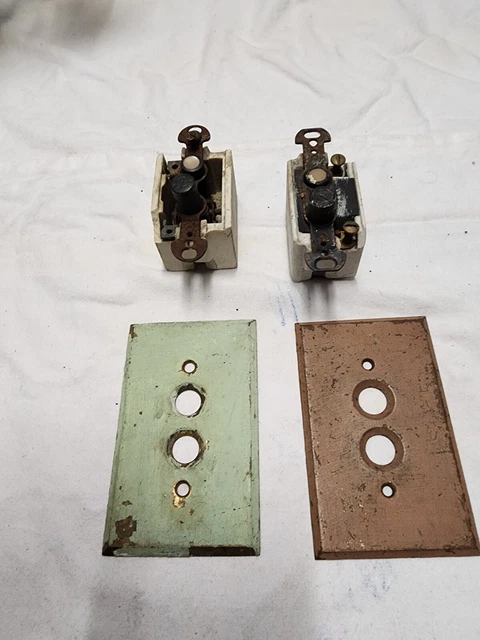 2 VTG Push Button Porcelain Switches with 2 Brass Switch Covers