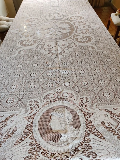 Dentelle Jupe De Lit Couvre-lit Ruffles Matelasse élégante