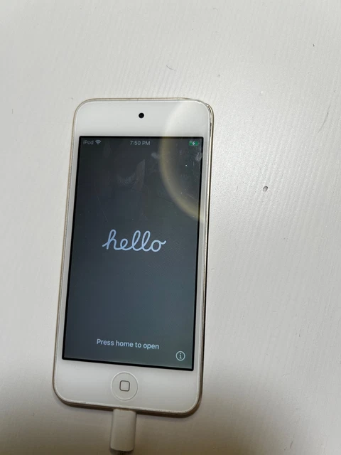 APPLE IPHONE 5S 32 GB Gold AT&T Unlocked A1533 Good