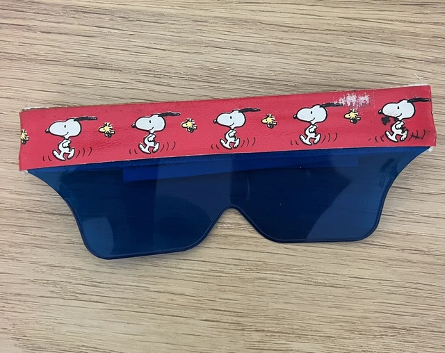 Retro Snoopy/Peanuts  SolarBand By National Hydron Inc Children’s Sunglasses