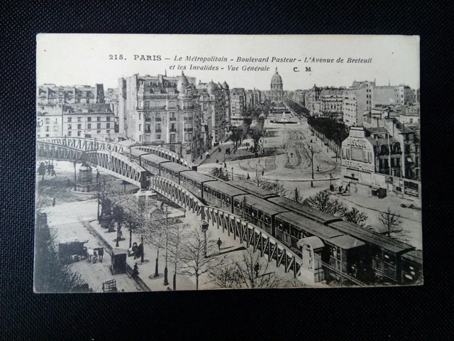 Cpa paris le metropolitain boulevard pasteur avenue breteuil et les invalides vu