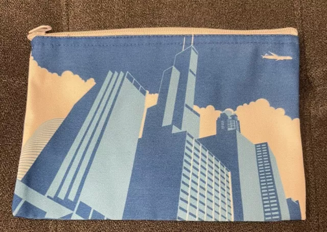 UNITED AIRLINES First Class Domestic Amenity Kit Bag Chicago Skyline