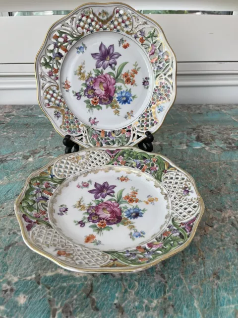 2 Schumann Dresden Flowers Chateau Reticulated German Bavaria Dinner Plate 8.75"