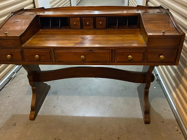 Vintage Thomasville Trestle/Tavern Desk - 1970's