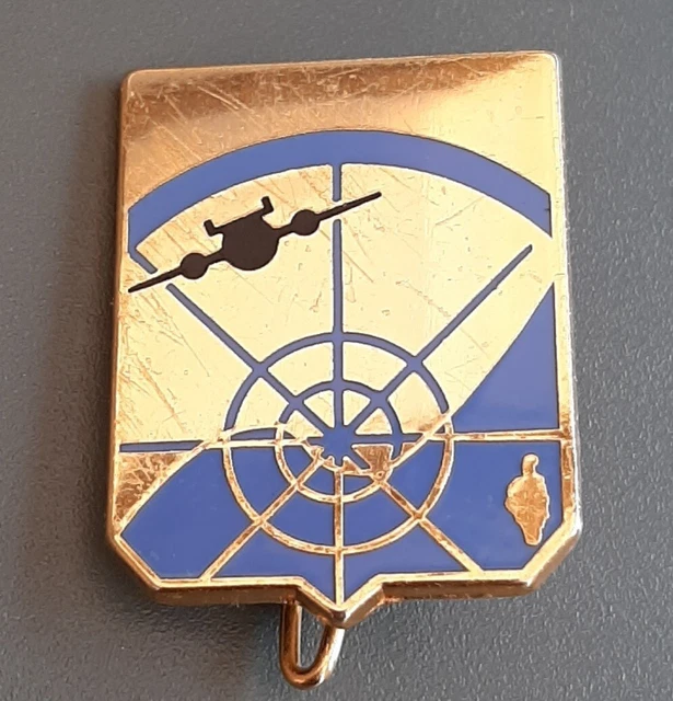 INSIGNE BADGE ÉMAIL Armée de l'Air BASE AÉRIENNE 117 PARIS Drago sans