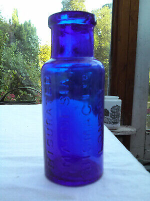 Bismag London Bisurated Magnesia cobalt blue medicine bottle c1890-1920