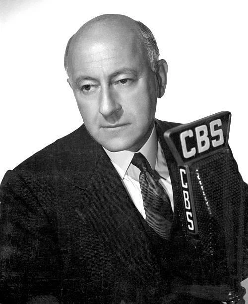 CECIL B DEMILLE host of The Lux Radio Theater on Hollywood CA De 1940s