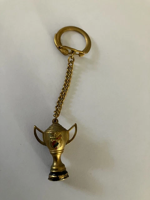 Porte-clés Trophée Coupe Du Monde En Métal – Souvenir Collection – Neuf Sous Blister