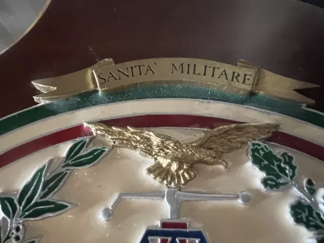 Crest SANITA' MILITARE  scudo legno e metallo IN UNITATE FRUCTUS