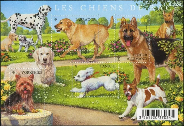 France Feuillet n°4545 Les chiens