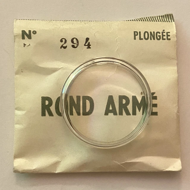 Verre De Montre Rond 31.3 Mm Pour Montre De Plongée Avec Bague Métallique - Pièce De Rechange Neuve