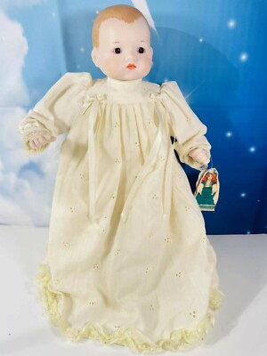 Rare Victoria Ashlea Originals Musical Porcelain New Born Baby Doll 15" Tagged