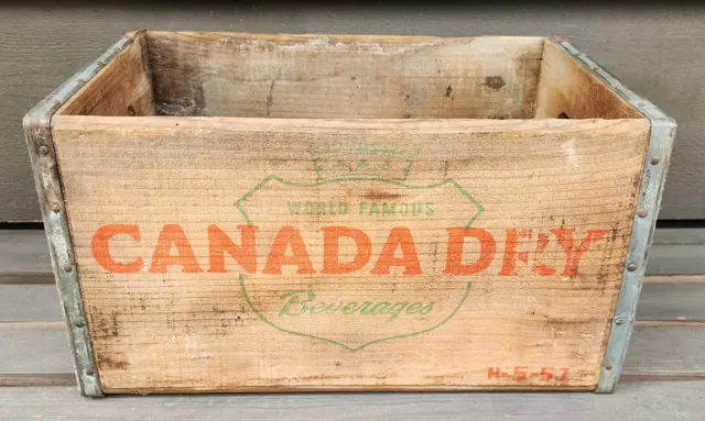 Vintage 1950s Canada Dry Beverages Wooden Soda Bottle Bottling Crate Wood Box !!