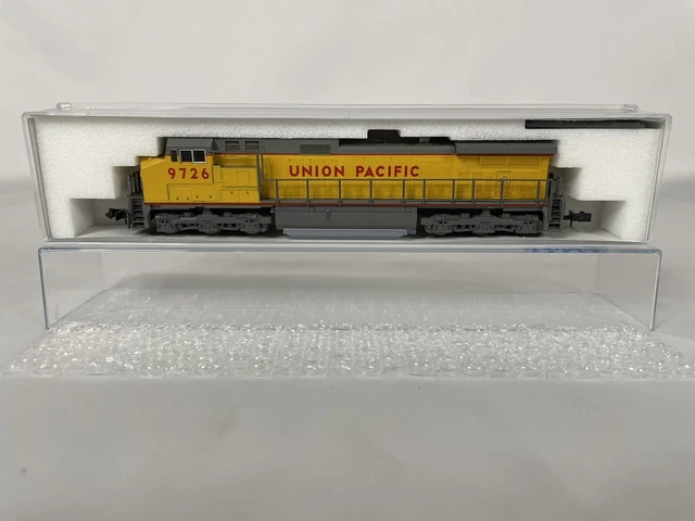 Kato N GE C44-9W 176-3305 UP #9726 Dash 9 New