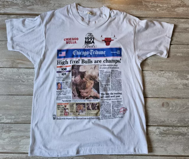 VINTAGE MICHAEL JORDAN Shirt Mens XL 1992 Chicago Bulls Tribune ...
